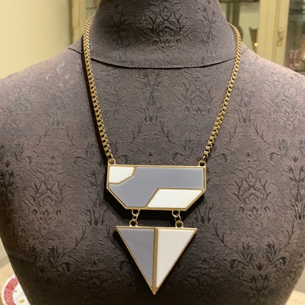 Vintage jewelry in good condition